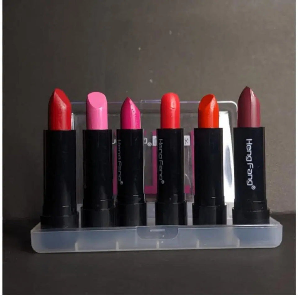 6 Pcs Moisturizing Matte Lipstick Set - Shades of Red