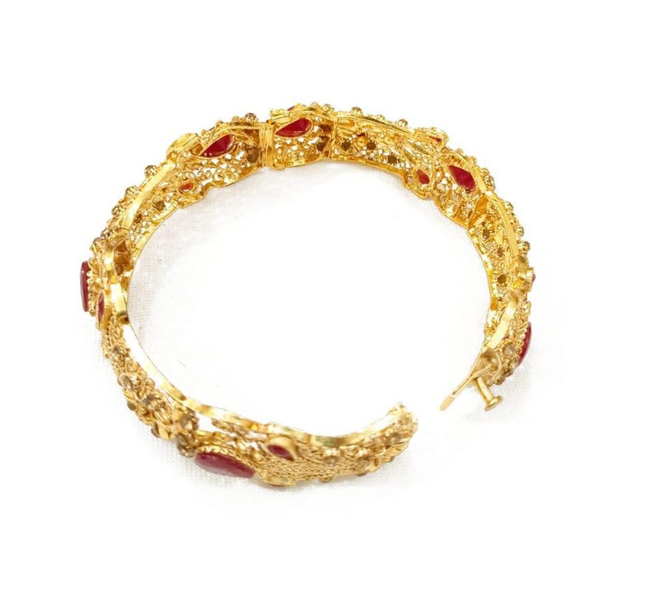 1 Pc Gold Plated Artificial Stones Kara Bangle